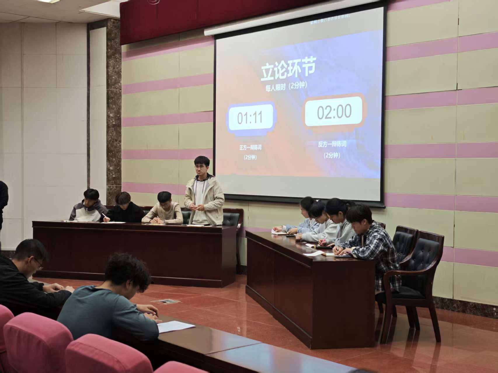 1763102900837043616.jpg 1763102900837043616.jpg