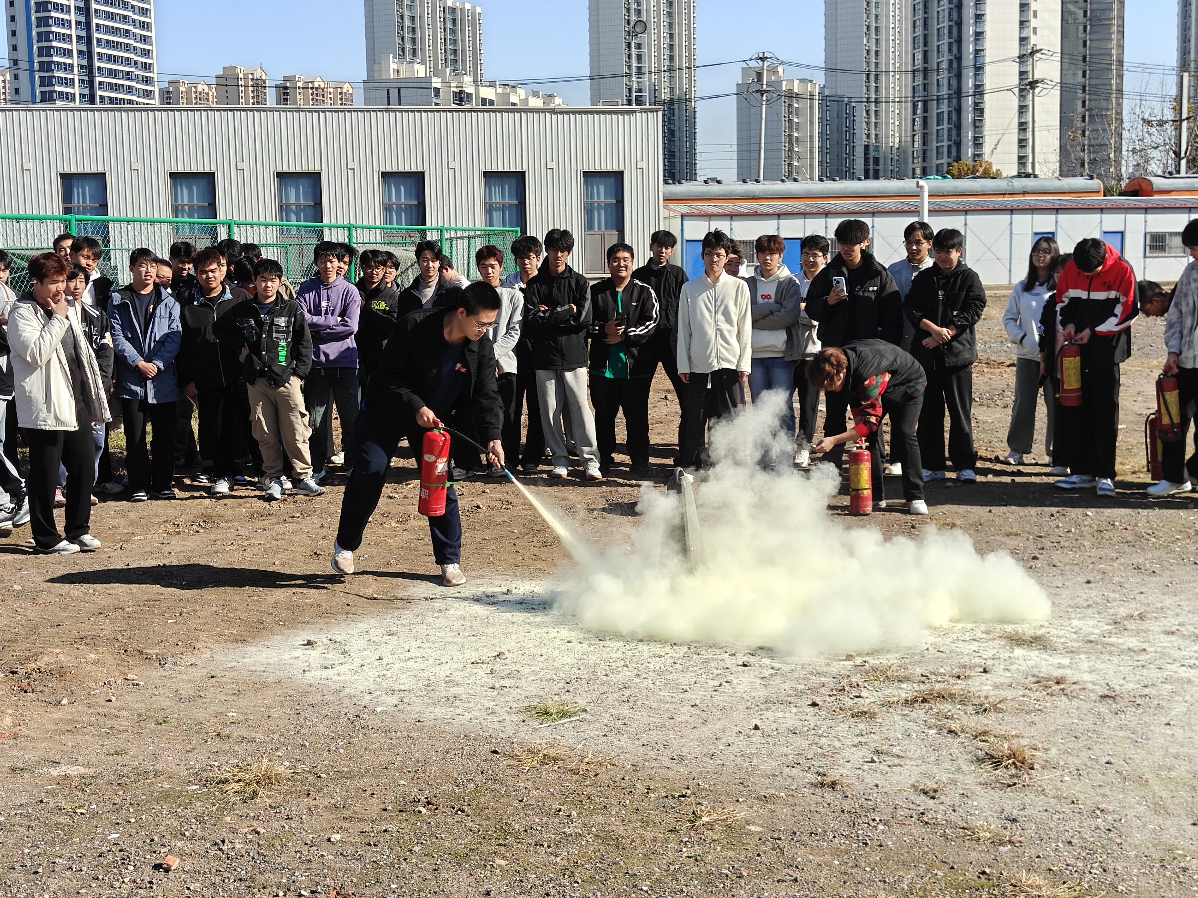 1763104993548094382.jpg 1763104993548094382.jpg